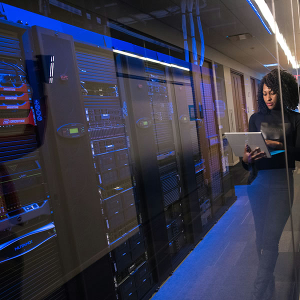 serv4 Hosting